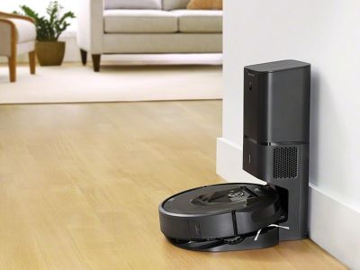 iRobot Roomba i7+ Robot Vacuum